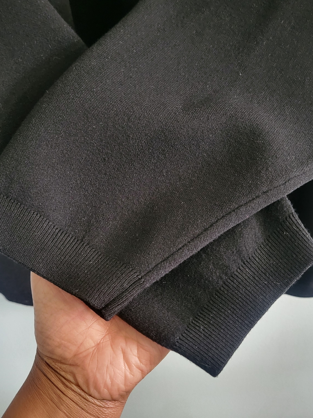 ARITZIA Wilfred Free Ronnie Sweater Sz M Button-Front Minimalist Quiet Luxury - Picture 8 of 14